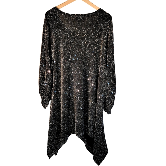 Elegant Black With Silver Sparkle & Sequin Top Size 26/28 VIP Knits By Avenue - Picture 3 of 14